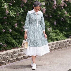 Dainty Jewels fields of Clover dress XS